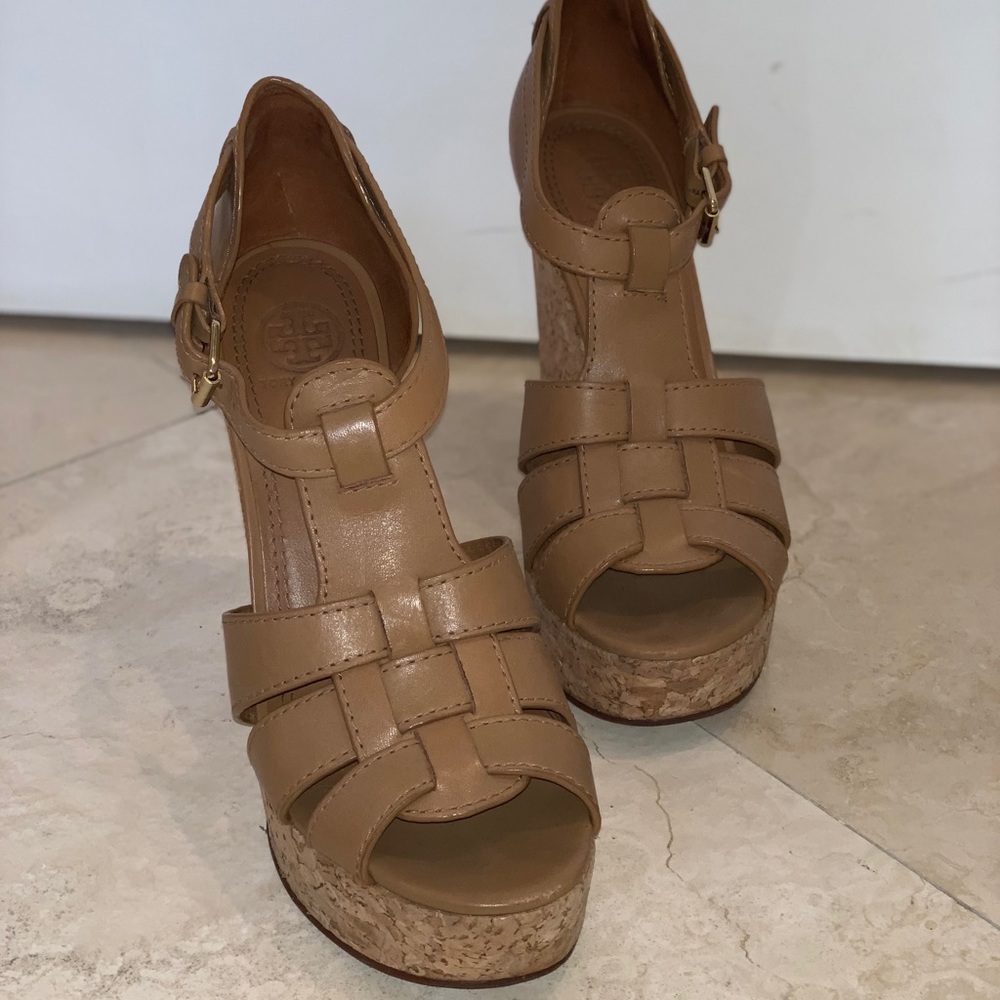 Tory Burch Nude Wedges